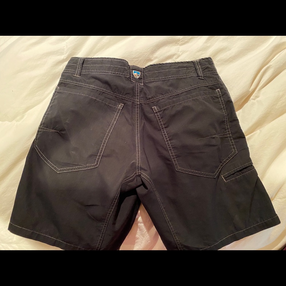 Men’s Kuhl Black shorts with tan top-stitching